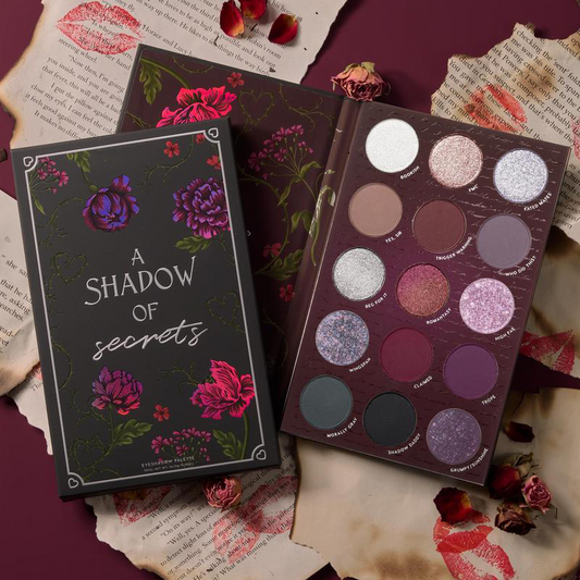 A Shadow of Secrets Shadow Palette - Limited-Edition