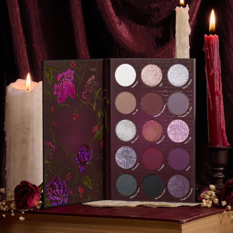 A Shadow of Secrets Shadow Palette - Limited-Edition